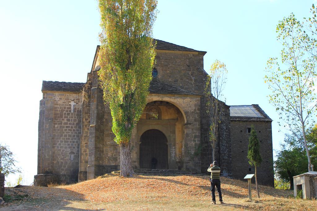 Belsué Casa Rural Lo Ferreroゲストハウス エクステリア 写真