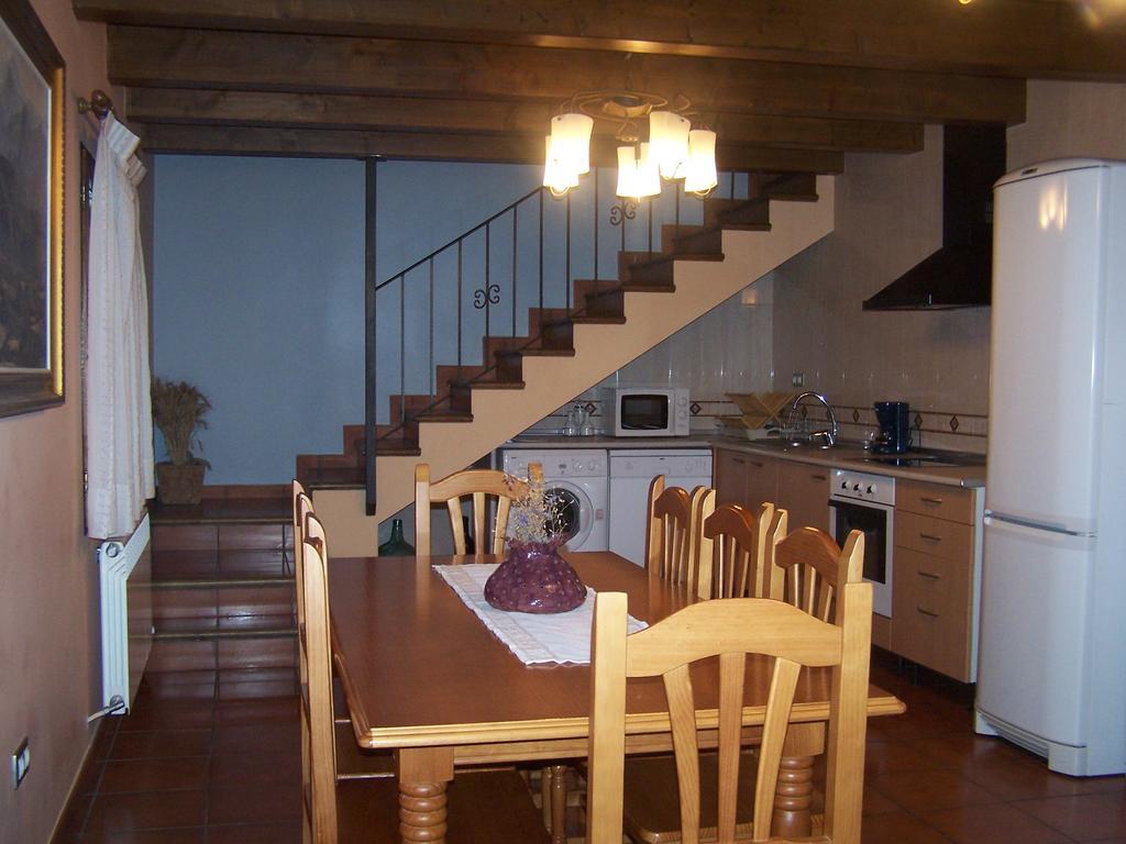 Belsué Casa Rural Lo Ferreroゲストハウス エクステリア 写真